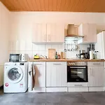 Gockel Homes - Zentral Mit Balkon & Netflix Έσσεν
