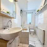 Gockel Homes - Zentral Mit Balkon & Netflix