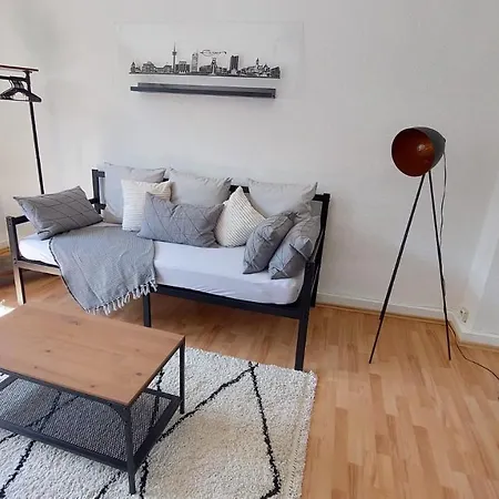 Gockel Homes 1 - Zentral Mit Balkon & Netflix Appartamento Essen