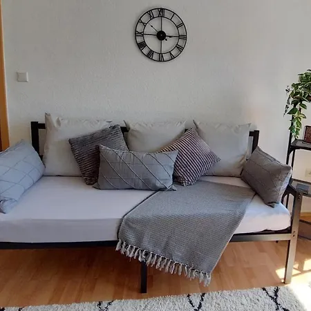 Daire Gockel Homes 1 - Zentral Mit Balkon & Netflix *