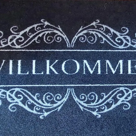 Daire Gockel Homes 1 - Zentral Mit Balkon & Netflix *