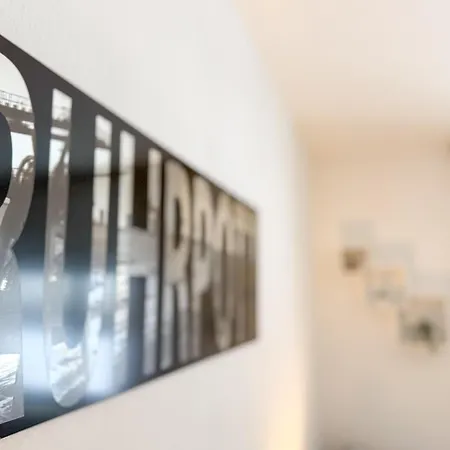 Gockel Homes 1 - Zentral Mit Balkon & Netflix Daire