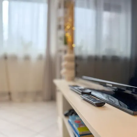 公寓 Gockel Homes - Zentral Mit Balkon & Netflix