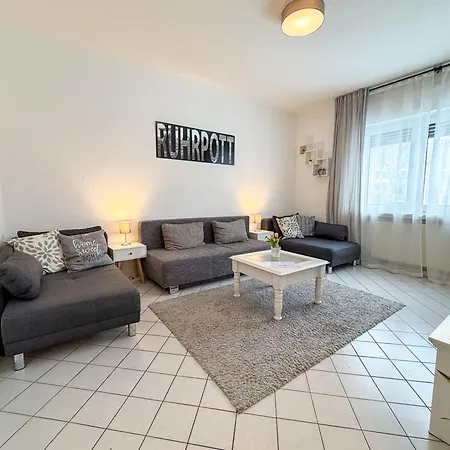 Gockel Homes 1 - Zentral Mit Balkon & Netflix Daire