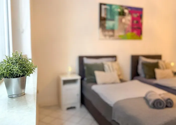 公寓 Gockel Homes - Zentral Mit Balkon & Netflix