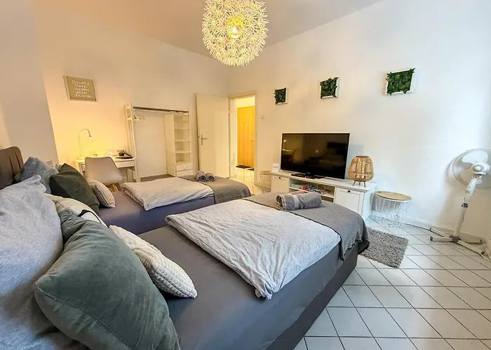 公寓 Gockel Homes - Zentral Mit Balkon & Netflix