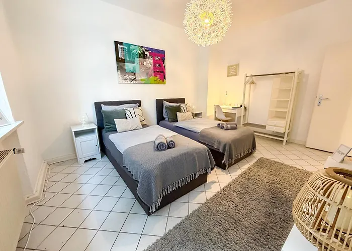 公寓 Gockel Homes - Zentral Mit Balkon & Netflix *