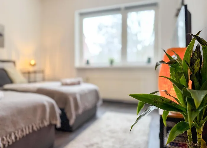 Gockel Homes - Zentral Mit Balkon & Netflix Appartamento Essen