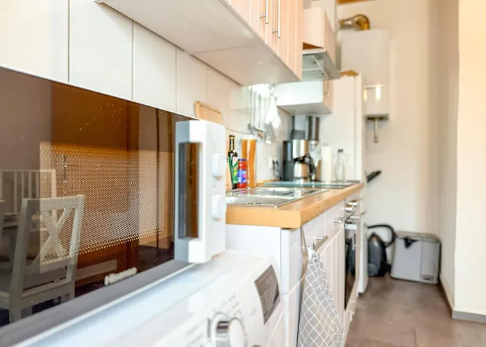 Gockel Homes - Zentral Mit Balkon & Netflix * Essen