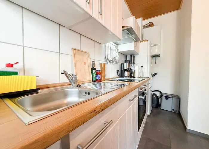 Gockel Homes - Zentral Mit Balkon & Netflix * Essen